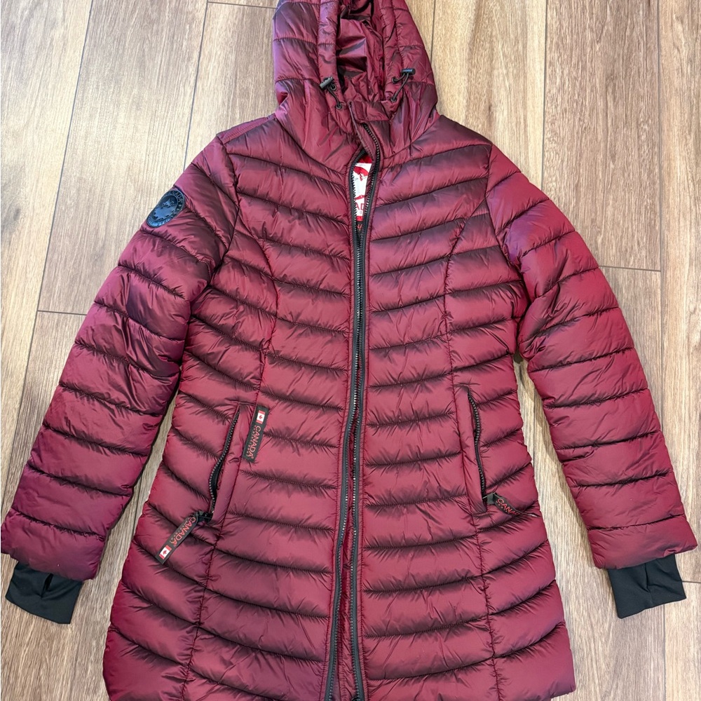 Elegant Maroon Puffer Coat